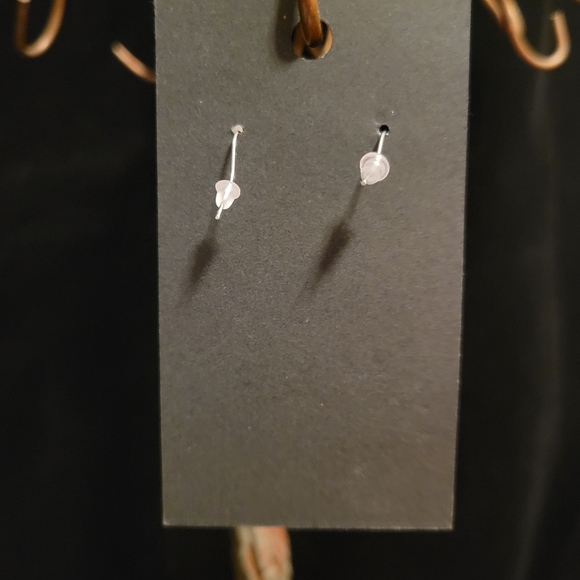 2/$20 X-Mas Rhinestone Snowflake Earrings - Picture 2 of 4